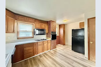 922 Farwell Street, Beloit, WI 53511 - Photo 4
