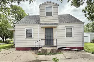 922 Farwell St, Beloit, WI 53511 - Photo 16