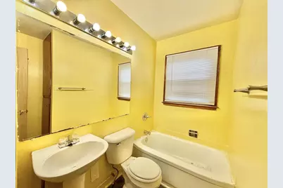 922 Farwell Street, Beloit, WI 53511 - Photo 14