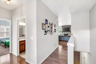 1320 Blazingstar Ln, Sun Prairie, WI 53590 - Photo 4