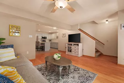 3902 Maple Grove Drive, Madison, WI 53719 - Photo 8