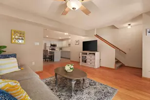 3902 Maple Grove Dr, Madison, WI 53719 - Photo 8