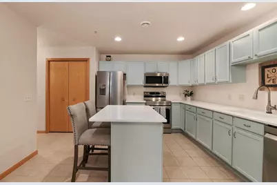 3902 Maple Grove Drive, Madison, WI 53719 - Photo 10