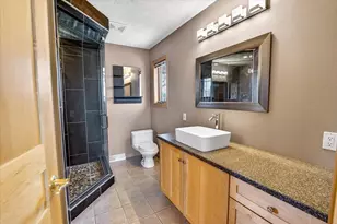 2082 Tower Dr, Stoughton, WI 53589 - Photo 18