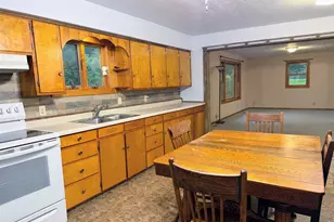 63823 Meadow Ln, Prairie Du Chien, WI 53821 - Photo 12