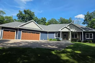 763 Coyote Ct Ct, Deerfield, WI 53531 - Photo 2