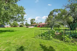 2400 W Avalon Rd, Janesville, WI 53546 - Photo 6