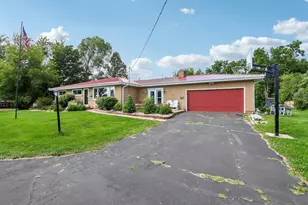 2400 W Avalon Rd, Janesville, WI 53546 - Photo 16