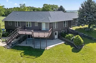 N7795 Panorama Rd, Belleville, WI 53508 - Photo 6
