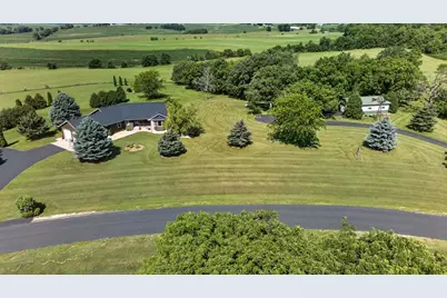 N7795 Panorama Road, Belleville, WI 53508 - Photo 2
