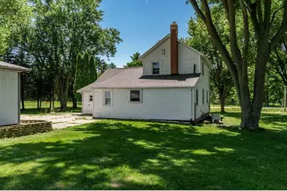 10341 E Creek Road, Clinton, WI 53525 - Photo 30