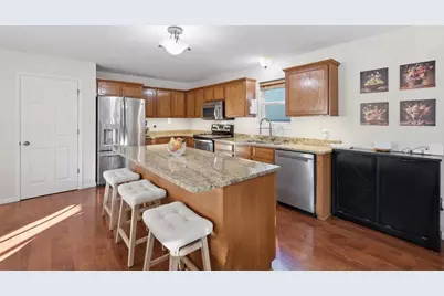 614 McLean Drive, Madison, WI 53718 - Photo 6