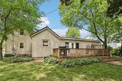 426 E Carroll Street, Portage, WI 53901 - Photo 18