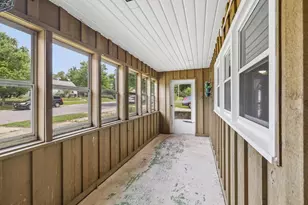 426 E Carroll St, Portage, WI 53901 - Photo 20