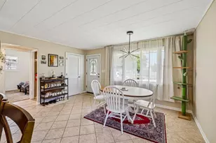 229 Winnebago Ave, Portage, WI 53901 - Photo 4