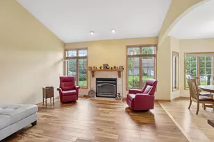 240 Mulberry St, Sauk City, WI 53583 - Photo 16