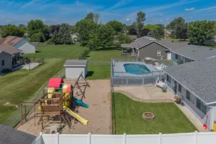 740 E Scott St, Omro, WI 54963 - Photo 72
