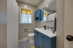 1787 Oakview Dr, Stoughton, WI 53589 - Photo 16