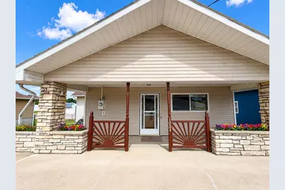 1004 Water Avenue, Hillsboro, WI 54634 - Photo 2