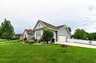702 Callisto Dr, Madison, WI 53718 - Photo 40