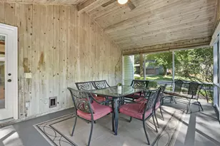 10 Stonecrest Cir, Madison, WI 53717 - Photo 20