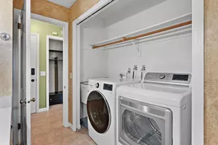 10 Stonecrest Cir, Madison, WI 53717 - Photo 26