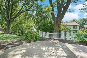 10 Stonecrest Cir, Madison, WI 53717 - Photo 56