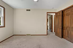 10 Stonecrest Cir, Madison, WI 53717 - Photo 40