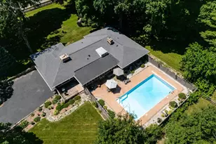 713 N Bird St, Sun Prairie, WI 53590 - Photo 2