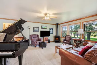 1180 Bloomingfield Drive #304, Whitewater, WI 53190 - Photo 6