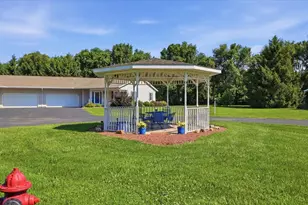 1180 Bloomingfield Dr, Whitewater, WI 53190 - Photo 28