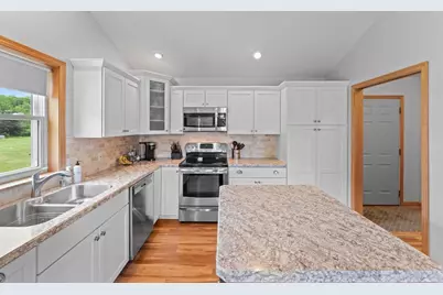 E8080 E Lake Virginia Road, Reedsburg, WI 53959 - Photo 6