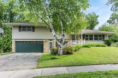 1011 Bay Ridge Road, Madison, WI 53716 - Photo 2