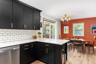 1011 Bay Ridge Rd, Madison, WI 53716 - Photo 10