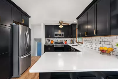 1011 Bay Ridge Road, Madison, WI 53716 - Photo 8