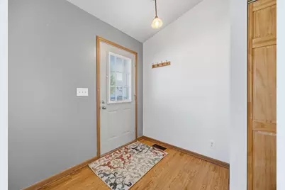 873 Oak Ridge Lane, Genoa City, WI 53128 - Photo 6