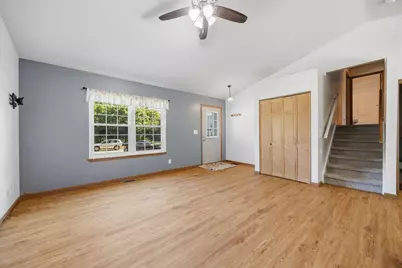 873 Oak Ridge Lane, Genoa City, WI 53128 - Photo 2