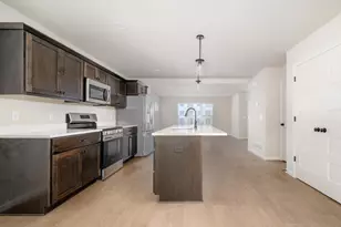 2116 S High Point Rd, Madison, WI 53719 - Photo 6