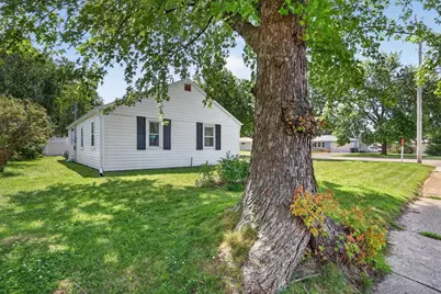 2416 Kellogg Avenue, Janesville, WI 53546 - Photo 2
