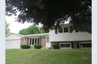 103 We Go Trail, Fox Lake, WI 53933 - Photo 2