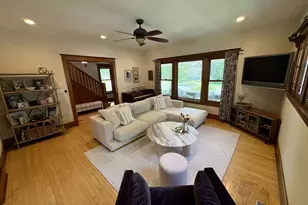 7226 Hubbard Ave, Middleton, WI 53562 - Photo 2