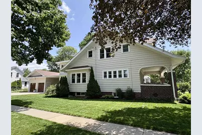 7226 Hubbard Avenue, Middleton, WI 53562 - Photo 10