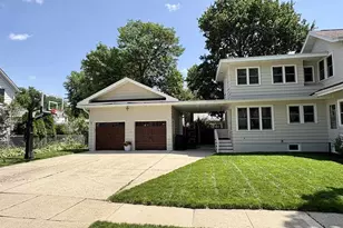 7226 Hubbard Ave, Middleton, WI 53562 - Photo 8