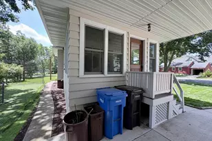 7226 Hubbard Ave, Middleton, WI 53562 - Photo 16