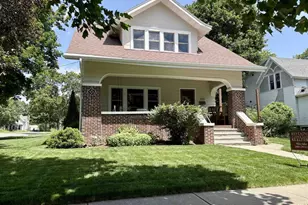 7226 Hubbard Ave, Middleton, WI 53562 - Photo 6