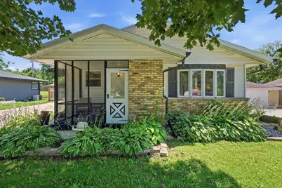 4717 Leo Drive, Madison, WI 53716 - Photo 2