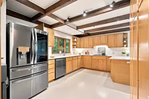 1409 Lake View Ave, Madison, WI 53704 - Photo 12