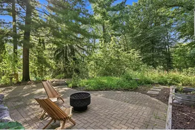 1409 Lake View Avenue, Madison, WI 53704 - Photo 38