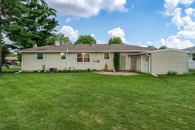 1437 S Chatham Street, Janesville, WI 53546 - Photo 6