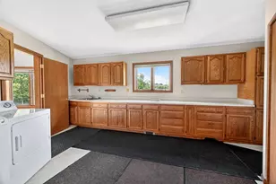 847 County Road Jg, Mount Horeb, WI 53572 - Photo 16